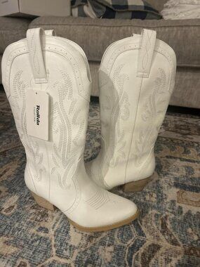Women's White Synthetic Cowboy Boots